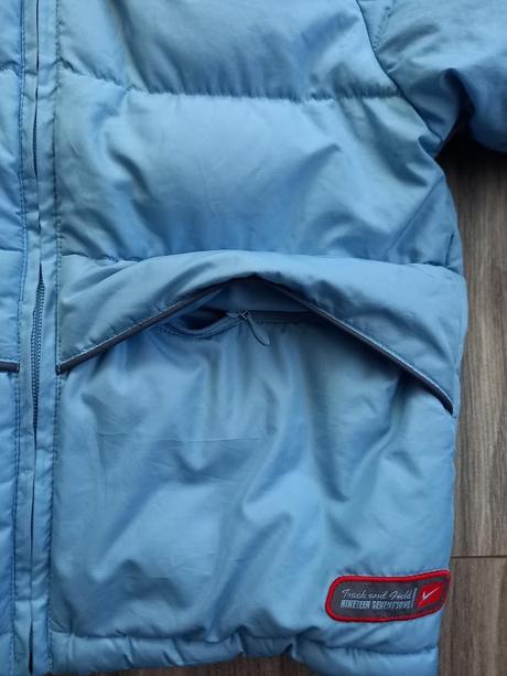 Zimná vetrovka, 104