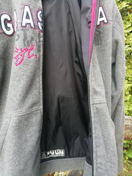 Chlapcenska bunda, 164