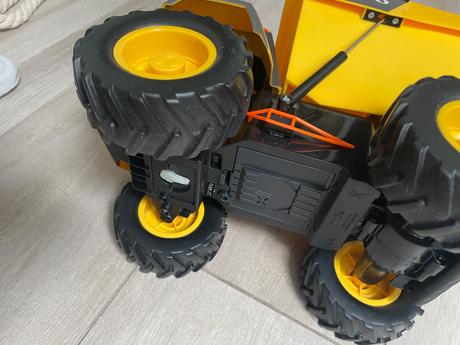 Volvo na diaľkové ovládanie, 