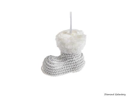 Korčuľa závesná - bielo strieborná, 