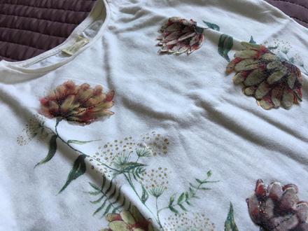 Tričkom aplikáciou kvetov top stav, 116