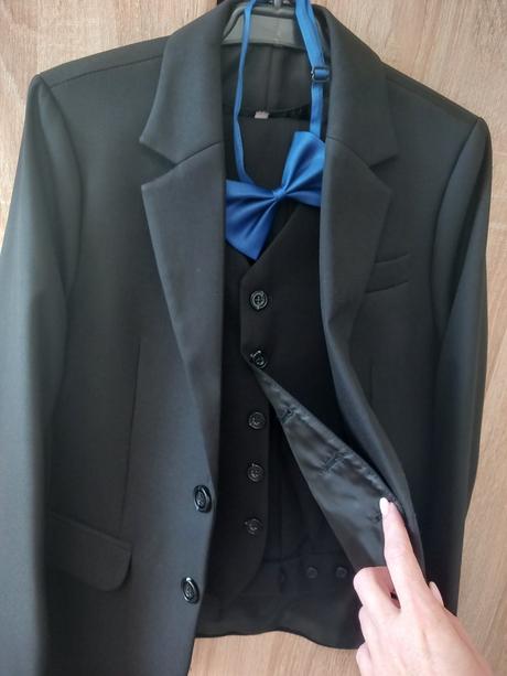 Chlapčenský oblek, 140