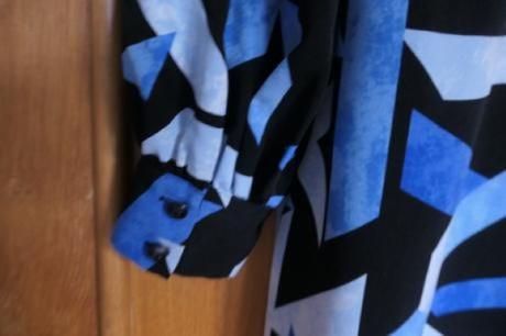 Karl lagerfeld monogram luxusne damske saty m, m