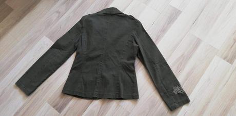 Sako pre slečnu, 140