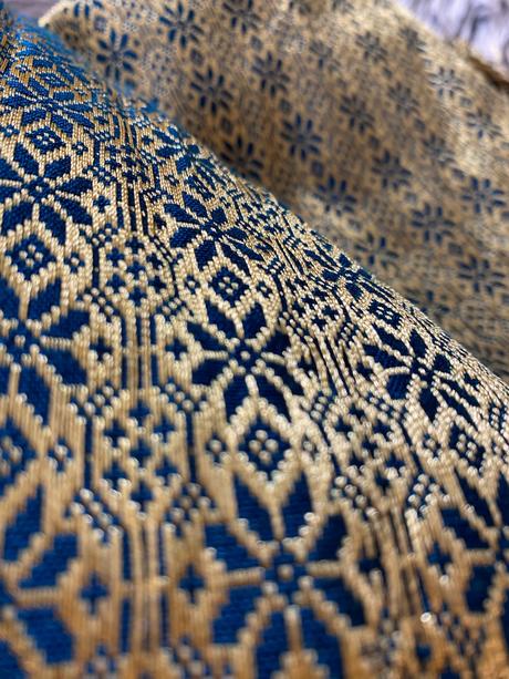 Luxusný krásny prehoz prikrývka deka z malajzie,