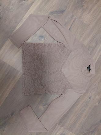 Damsky cipkovany top, amisu,s
