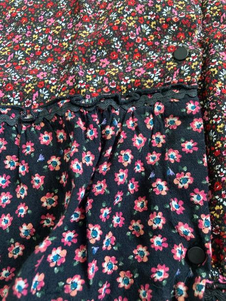 Saty na gombiky, zara,140