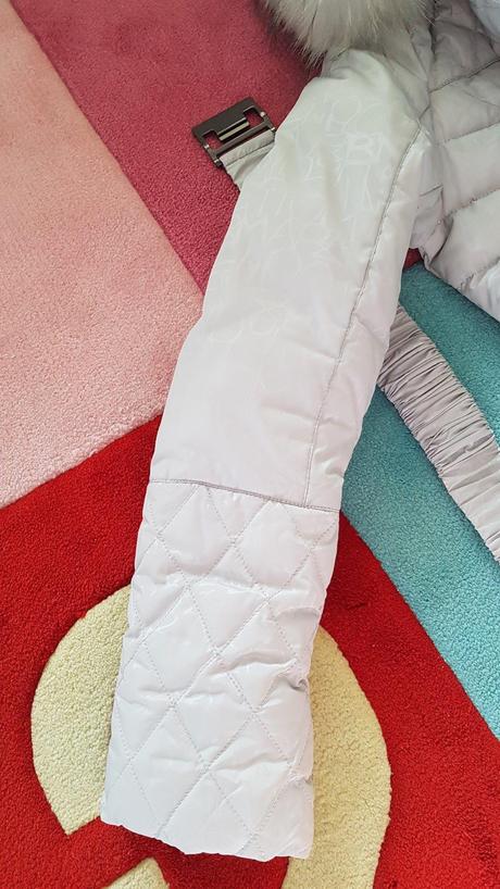 Kara perova bunda s pravou kozusinou, karrimor,36