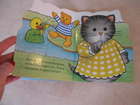 Leporelo - busy kitten,