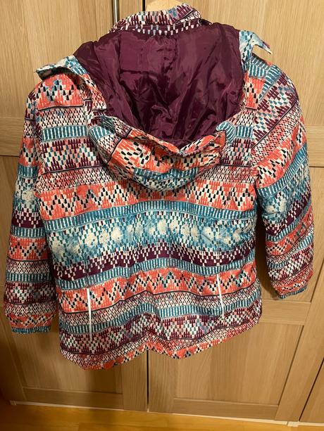 Bunda na zimu 134-140, 134