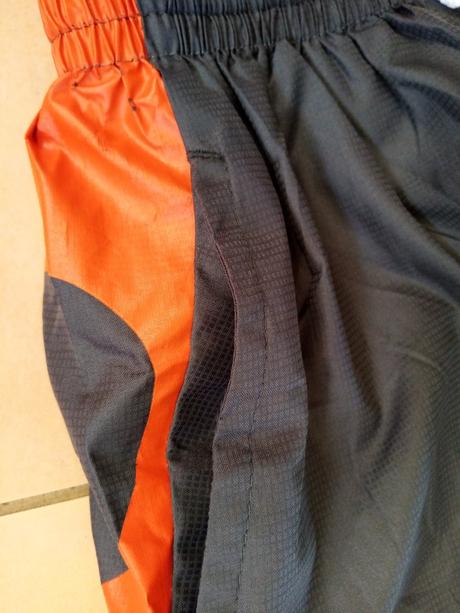 Športové kratasy zn. nike, nike,l