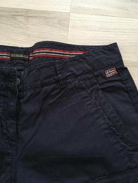 Kratke nohavice napapirji, s