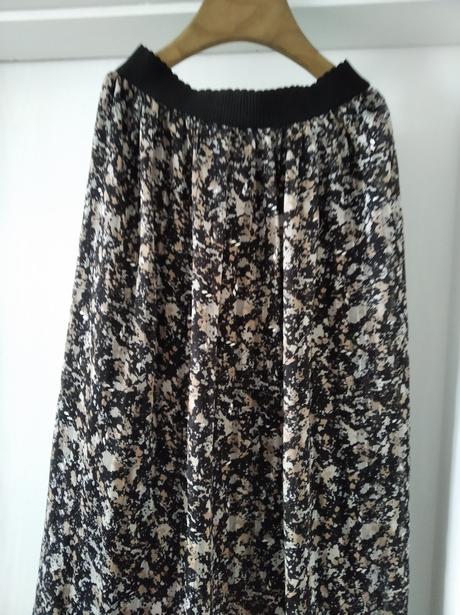 Štýlová sukňa soyaconcept, m