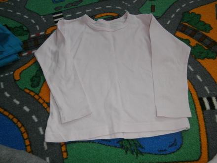 Dievčenský nátelník, 110