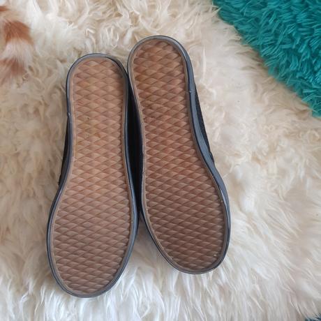 Trblietavé topánky, 37