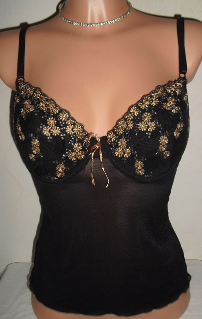 Kosielka vysivana, m