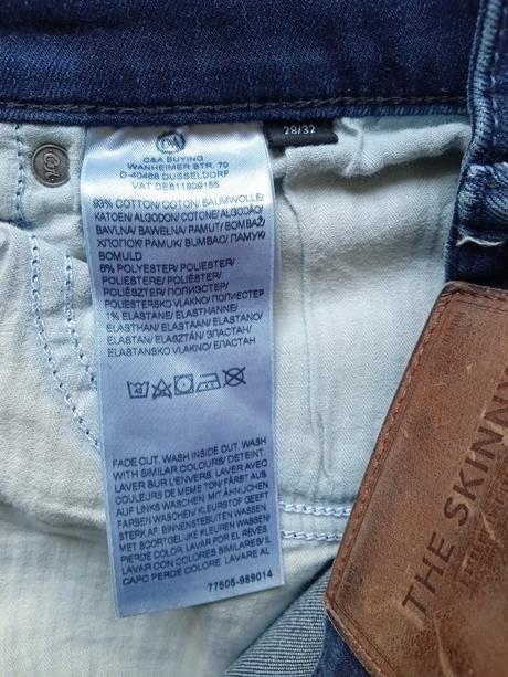 Tmavomodré skinny rifle 28/32, c&a,28