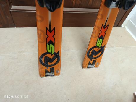 Lyže 130cm a lyžiarky 24.5cm, rossignol,130-139 cm