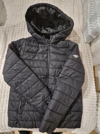 Prechodná bunda, 152