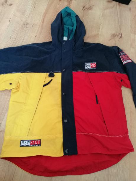 Farebná prechodná bunda, 164