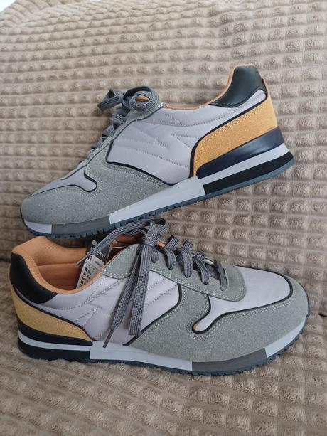 Tenisky s vysačkou, 41