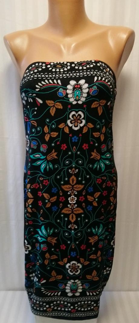 Dámske elastické šaty, prettylittlething, m