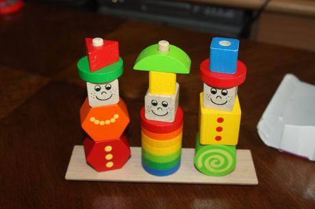 Drevená skladačka figúrky stacking puzzle figures,