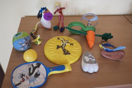 Plastové hračky mix, 