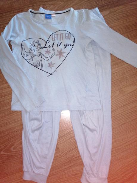 Dievčenské pyžamo, disney,140