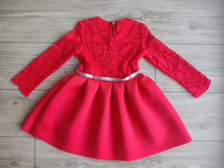 Spoločenské šaty, 110