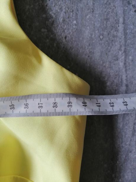 Jasnožlté šaty numoco, vs, s