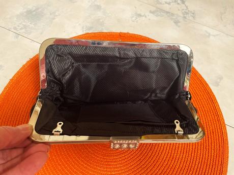 Luxusná saténová spoločenská kabela,