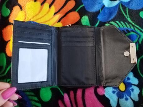 Dámska peňaženka, 