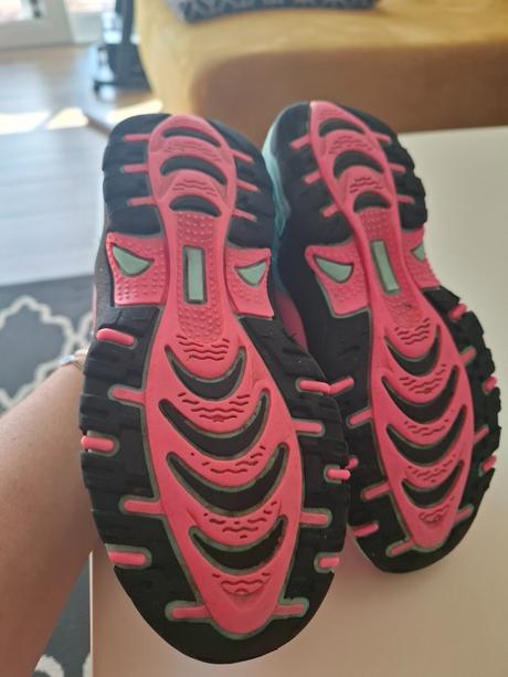 Športové topánky, 32