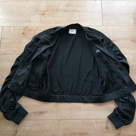 Cropnutá lesklá saténová bundička, pimkie,s