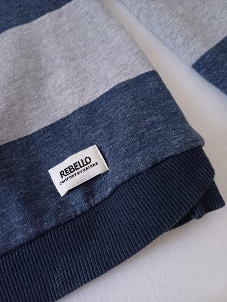 Modro-siva mikina, s