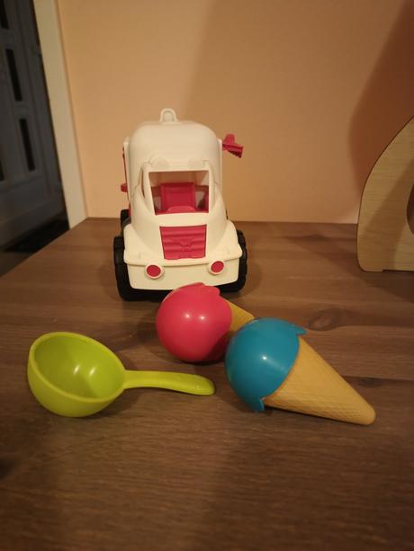 Autíçko zmrzlinárske, 