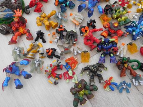 Gormiti-69kusov+1x velký látkový+taška postavičky,, 