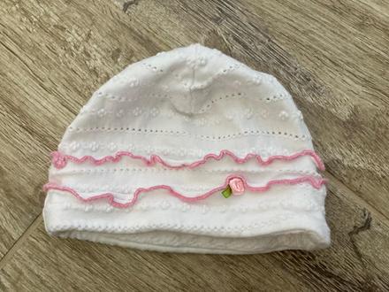 Letná čiapočka, 62