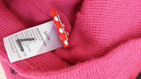 2x čiapka s minnie, cena za kus, disney,104