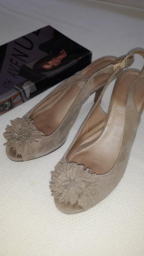 Kožené lodičky z kolekcie cindy crawford, 41