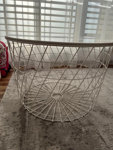 Konferenčný / odkladací stolík, 