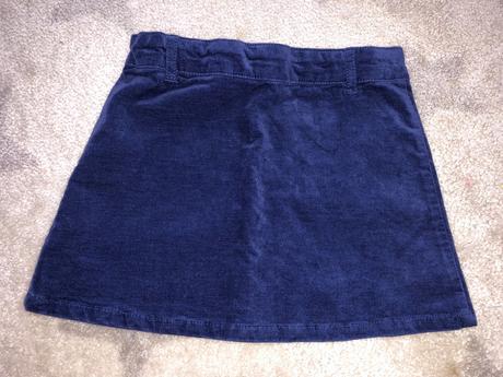 Sukňa 104, reserved,104