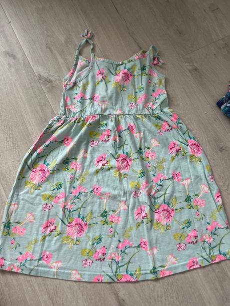 Letné ramienkove saty 122/128, 122