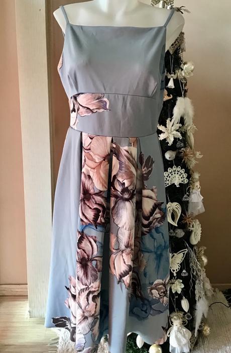 Krasne pružne saty asos /94sp, 40 / 42