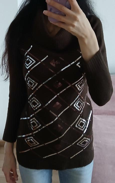 Hnedy sveter s flitrami, m