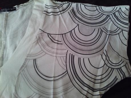 Tričko so strieborným zdobením, m