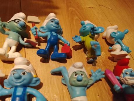 Šmolko postavičky,