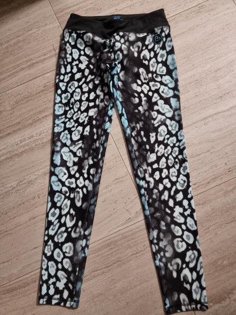 Sportove leginy, l