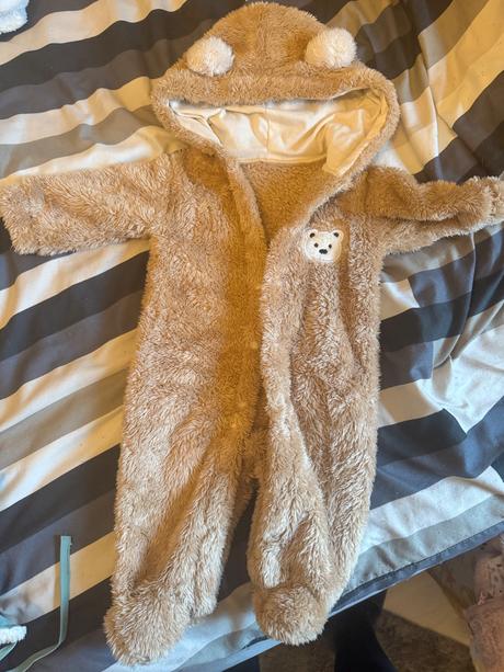 Overal medvedik, zara,68